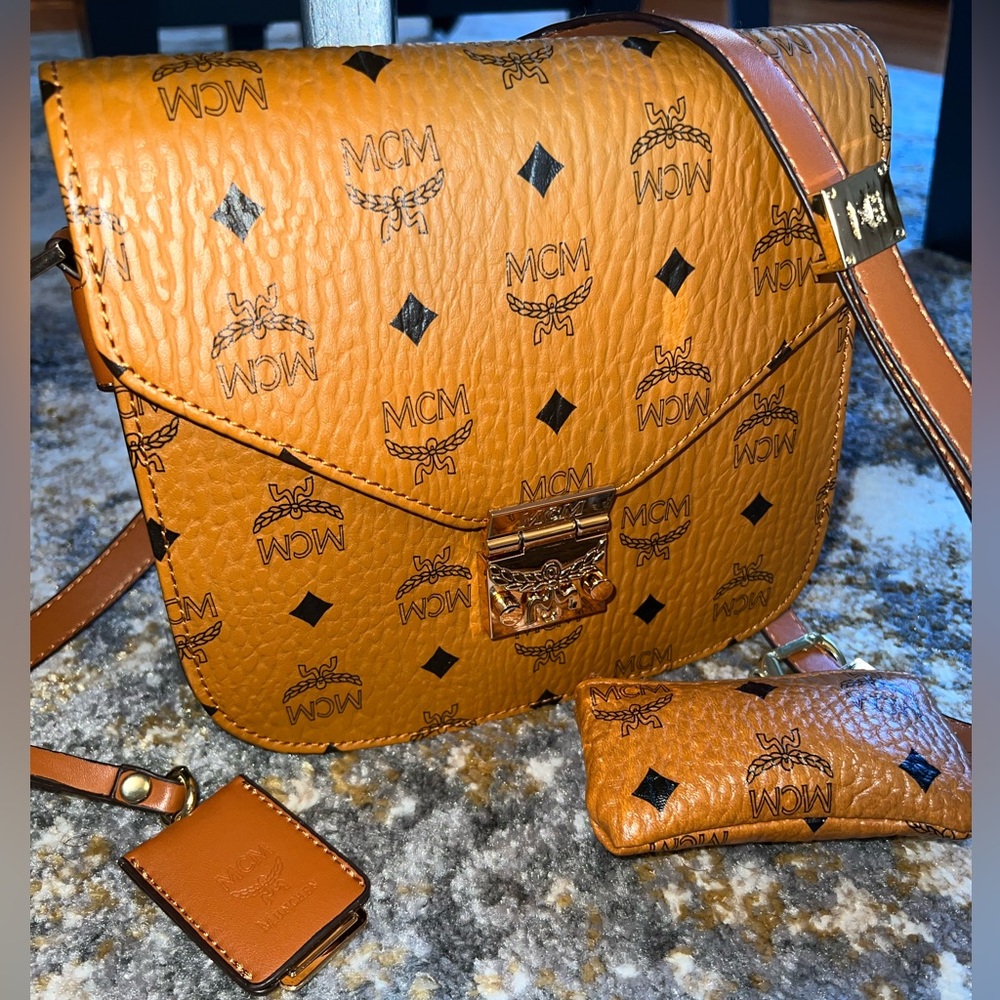MCM Crossbody w/ keychain mini pouch